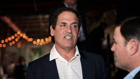 Mark Cuban says he doesn't hate Donald Trump — he just thinks the man was and will be a 'lousy president'