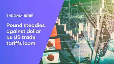 Dollar Steadies as End of U.S. Tariff Pause Looms