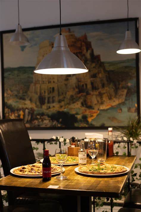 Pizzeria-ravintola Bianco, Otavalankatu 9, Tampere, Phone +358 50 5284045