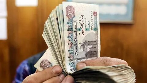 Egypt restricts foreign currency credit card use - Reuters