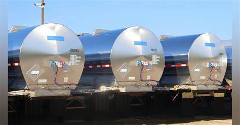 Wabash buoyed by parts and services amid weak freight market