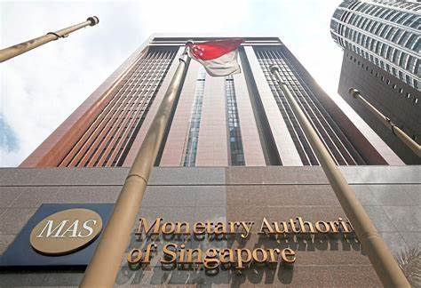 Singapore MAS survey shows economists cut GDP, inflation forecasts and see more easing
