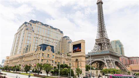 LVS Stock Down 23%—Stifel Sees Buy Opportunity Amid Macau Recovery Hopes