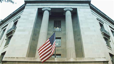 NewsBriefs - US government transfers $33 million in seized crypto from FTX to unknown addresses