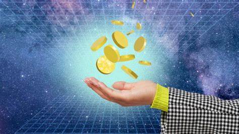 Bitcoin man sues Newport council over '£600m fortune lost in tip' - BBC