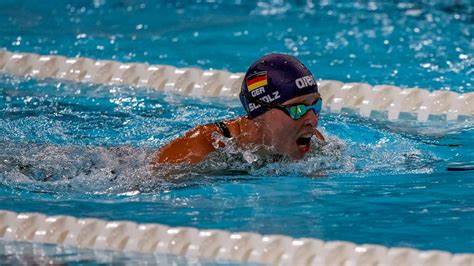 Paralympics 2024: Tanja Scholz und Josia Topf schwimmen zu Gold für Deutschland