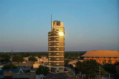 The Plan to Save Frank Lloyd Wright’s Only Skyscraper Isn’t Going as Planned