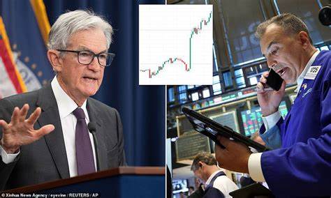 Powell Is Standing His Ground on Interest Rates. That’s Bad News for the Euro