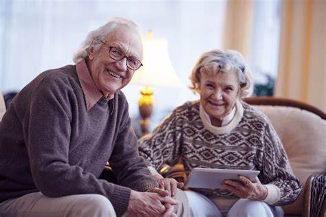 Experts help older Coloradans downsize their possessions