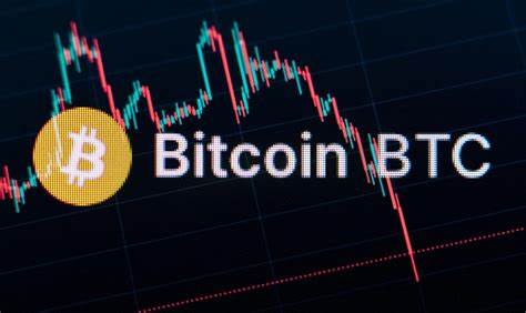 Crypto Market Crash: Why Is Bitcoin, XRP, Solana & Dogecoin Price Dropping?
