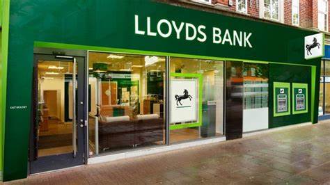 IBM signs 10-year cloud services agreement with Lloyd's Banking Group