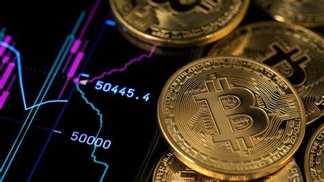 Bitcoin Extends Its Lead Over Traditional Markets As The U.S. Dollar Tumbles, Highlighting Strength In Crypto Amid Shifting Global Macro Trends