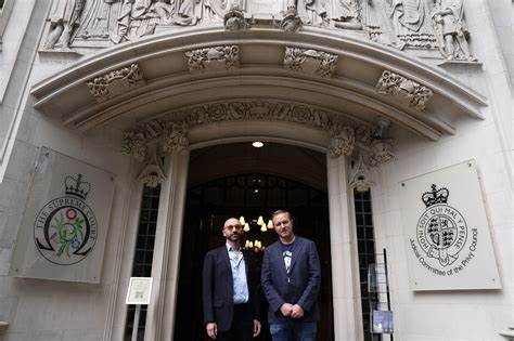 UK Supreme Court quashes convictions of 2 bank traders after deciding their trials were unfair