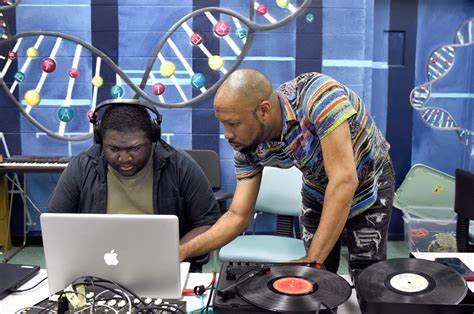 Computer Science via Hip Hop [video]