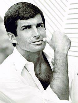 George Hamilton (actor) - Wikipedia