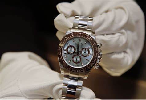 The Crypto collapse has flooded the market with Rolex and Patek