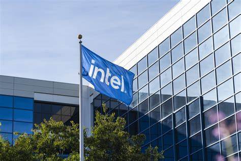 What to Watch For in Intel's Earnings