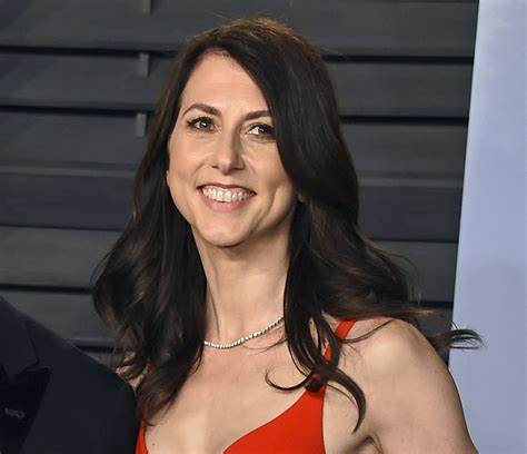 MacKenzie Scott trims Amazon stake by $10B, philanthropist now owns about 1.9% of tech giant: 'I have a disproportionate amount of money to share' - Fortune
