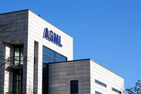Chip Gear Leader ASML Beats Q2 Targets But Gives Cautious Outlook