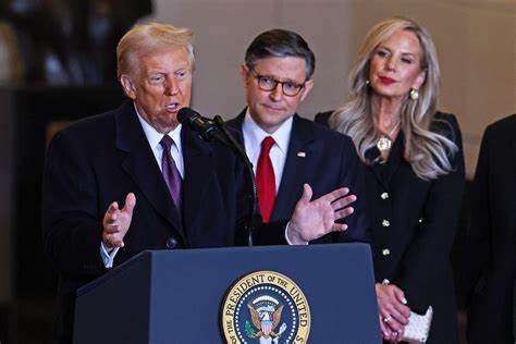 Potus Inauguration Updates: Trump back to White House with vengeance, targets immigrants but pardons rioters - Firstpost
