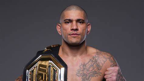 Real reason why Artem Vakhitov, Alex Pereira's kickboxing nemesis, turned down Dana White's UFC contract offer