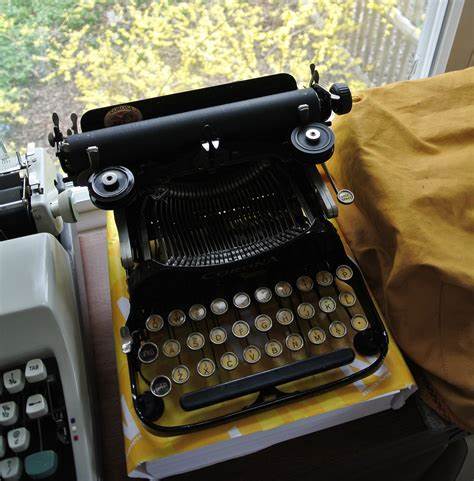 Ask HN: How do I buy a typewriter?