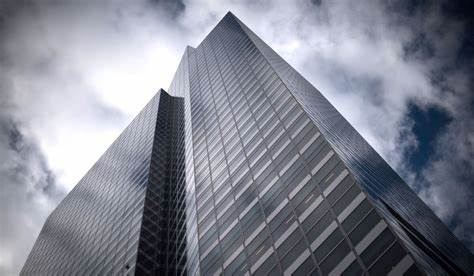 Goldman Sachs to set up cryptocurrency trading desk: Bloomberg - Reuters.com