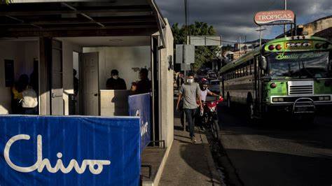 Most Salvadorans have already ditched their national bitcoin wallets - Rest of World