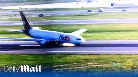 FedEx plane makes emergency landing while on fire - Yahoo