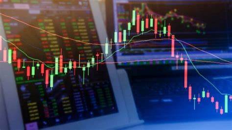 How To Earn $500 A Month From UniFirst Stock Ahead Of Q3 Earnings