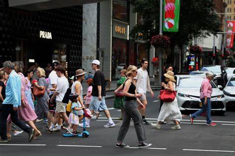 Australia's core inflation hits 3-1/2-year low, greenlighting July rate cut
