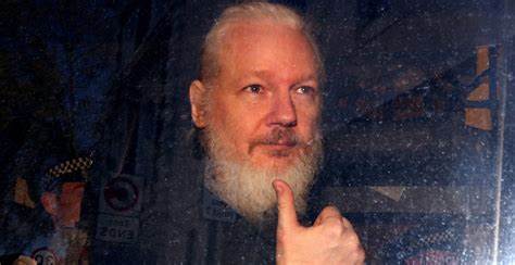 Julian Assange Received $500K Bitcoin Donation From Anonymous Bitcoin Whale - CoinDesk