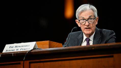 Watch Fed Chair Powell speak live on policy to the Economic Club of Chicago
