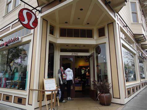 Lululemon’s New Women’s Products and Inventory Strategy Drive Optimism, Says TD Cowen