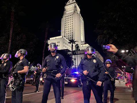 Los Angeles Police Officers Broke Protocols and Injured Protesters