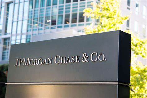 JPMorgan’s Sounds Alarm on MicroStrategy’s Bitcoin Buying Spree Coincides with BTC’s Dip Below $70K - Crypto News Flash