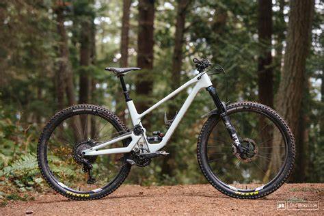 Burning Question: 7 Brands That Haven't Released an eMTB Yet - Pinkbike