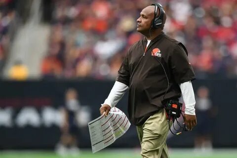 Former Browns first-round pick lands coaching job - Yahoo