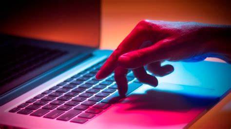 UK Gov AI 'hit squad' set up to drive efficiency struggles to hire top talent