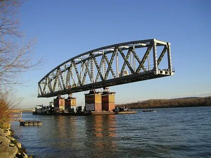 Eine Brücke wird kommen