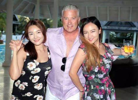 Online gambling billionaire Calvin Ayre is back! And he’s all in on Bitcoin Cash - The Globe and Mail