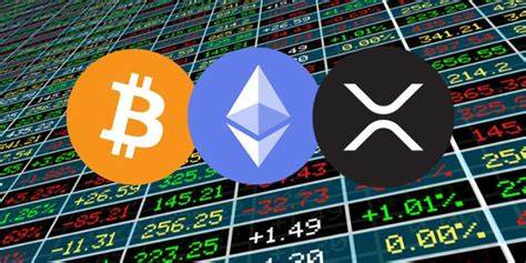 As Bitcoin Rushes Past $122K, What's Next for Ether, XRP, Dogecoin?