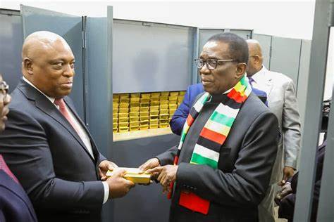 Zimbabwe's Gold Reserves Reach 3.4 Metric Tons, Mnangagwa Inspects RBZ Vaults - allAfrica.com
