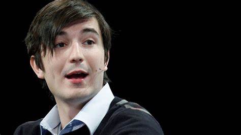 Robinhood CEO Vlad Tenev Slams Biden's 'All-Out Assault' On Crypto, Says Company Is 'Fortunate' Under Trump Administration - NewsBreak
