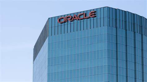 Jefferies Hikes Oracle Target to $220, Cites AI-Driven Cloud Acceleration