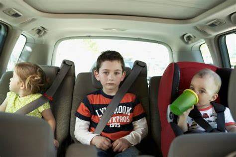 Should It Be Illegal for Kids to Ride in the Front Seat of a Car? - Yahoo Life