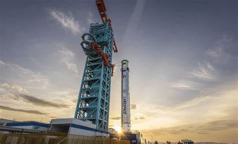 Rocket Two big Asian reuse milestones, Vandenberg becomes SpaceX west