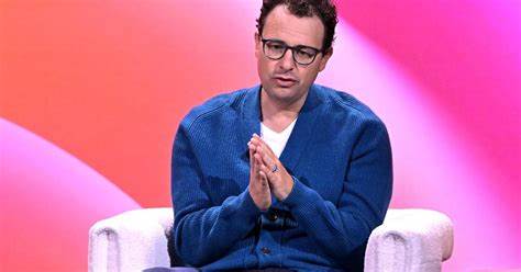 Anthropic irks White House with limits on models’ use