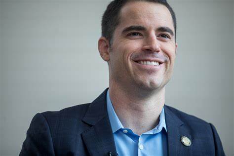 Roger Ver, known As “Bitcoin Jesus,” arrested and charged with tax fraud - Forbes Australia