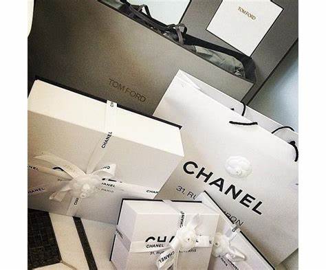 Now you can spot crypto millionaires from old money - An elegance coach reveals 10 tell-tale signs that a person is 'New money'. Overuse of logos to having a sense of entitlement are sure shot signs of nouveau riche. - Luxurylaunches